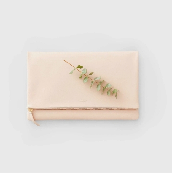 New Everlane Nude Fold Over Clutch - Picture 3 of 11